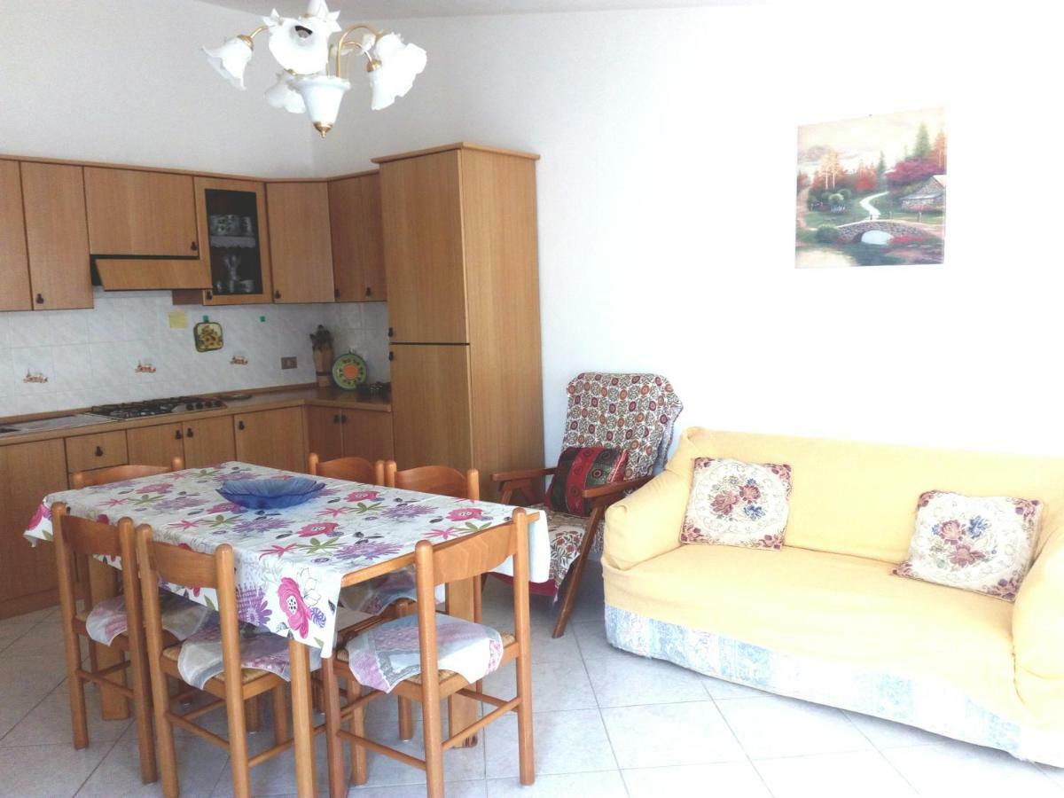 Santu Luisu Apartment Galtelli Bagian luar foto